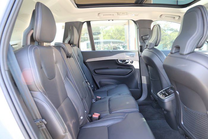 2023 Volvo XC90 Ultimate B6 Bright