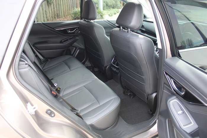 2023 Subaru Outback AWD Touring XT
