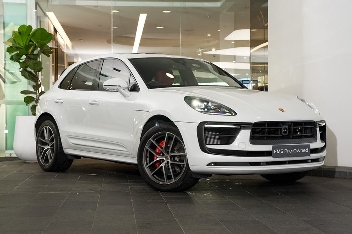 2023 Porsche Macan