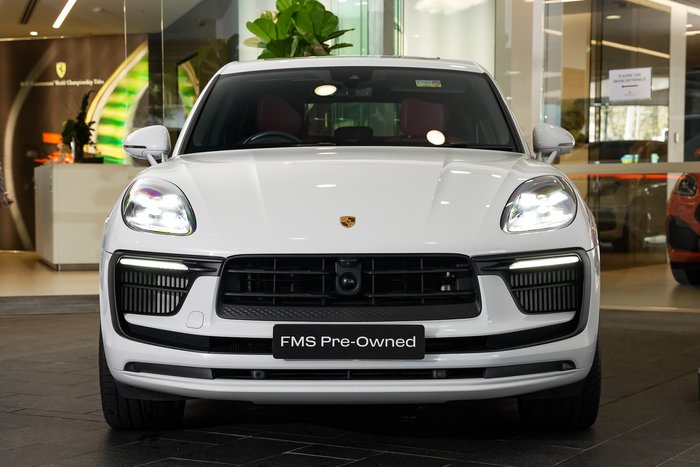 2023 Porsche Macan S