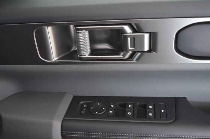 2025 KIA TASMAN S