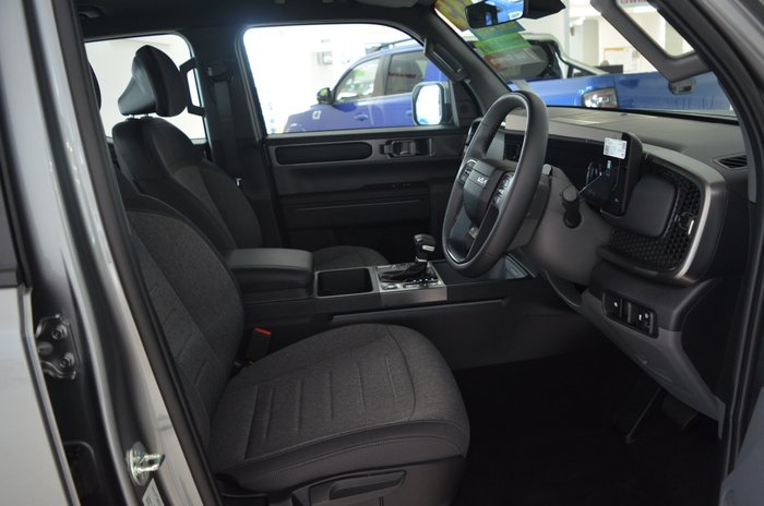 2025 KIA TASMAN S