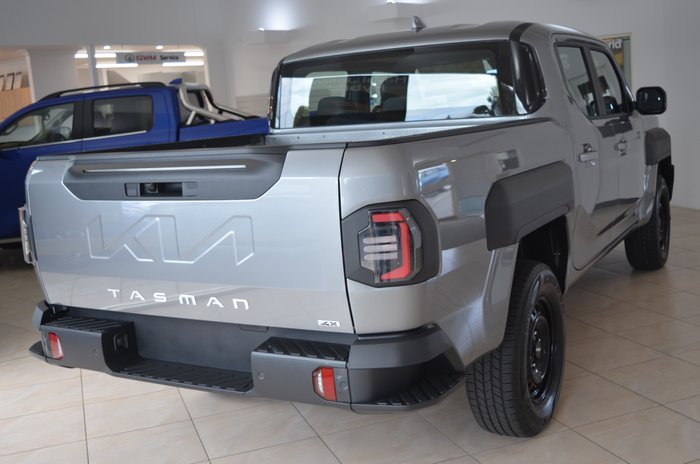 2025 KIA TASMAN S