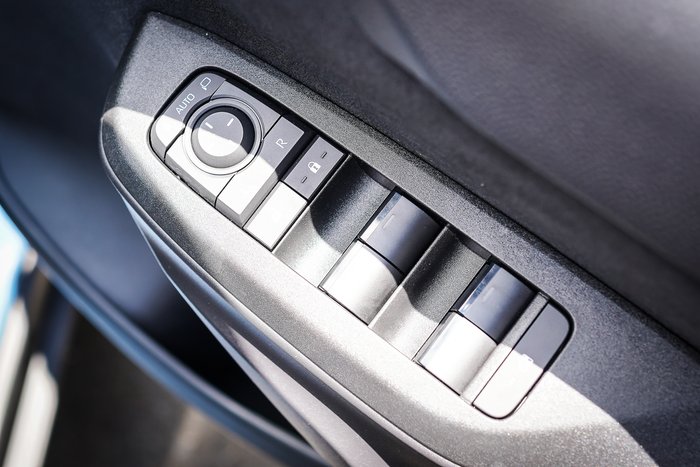 2025 Toyota Yaris Cross Hybrid GXL