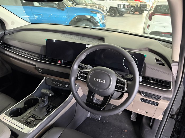 2025 KIA CARNIVAL SPORT+