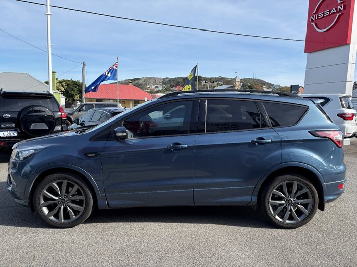 2019 Ford Escape ST-Line (AWD)