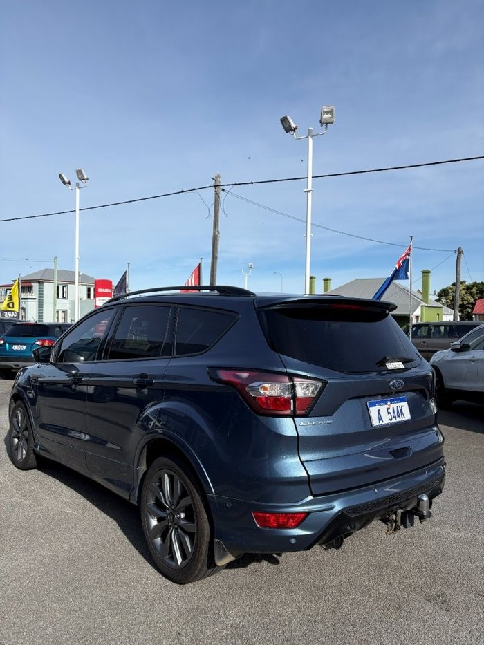 2019 Ford Escape ST-Line (AWD)