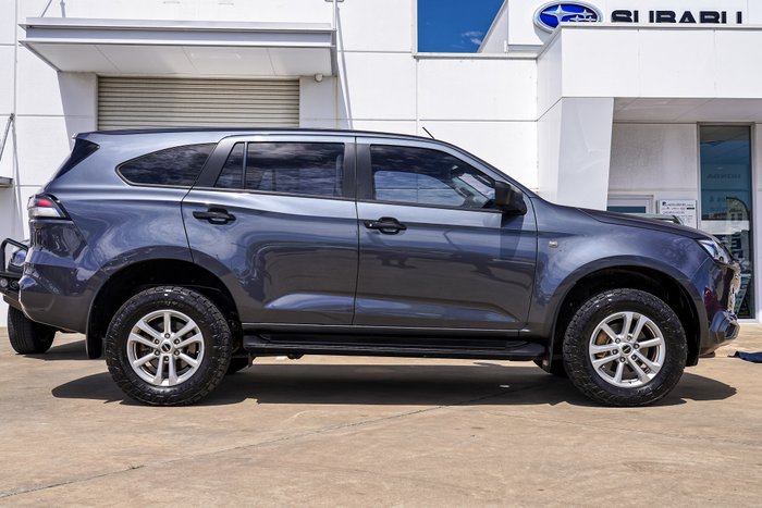 2022 Isuzu MU-X LS-M