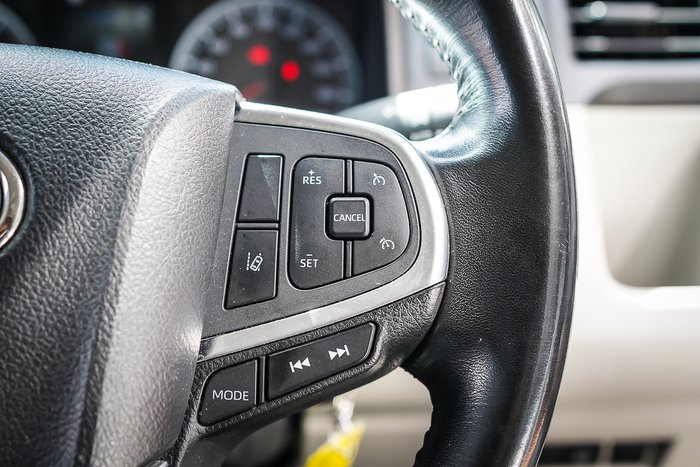 2020 Toyota HIACE LWB