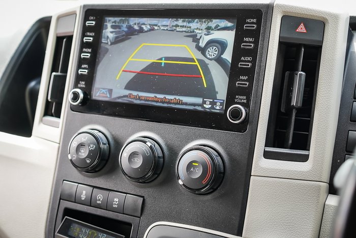 2020 Toyota HIACE LWB