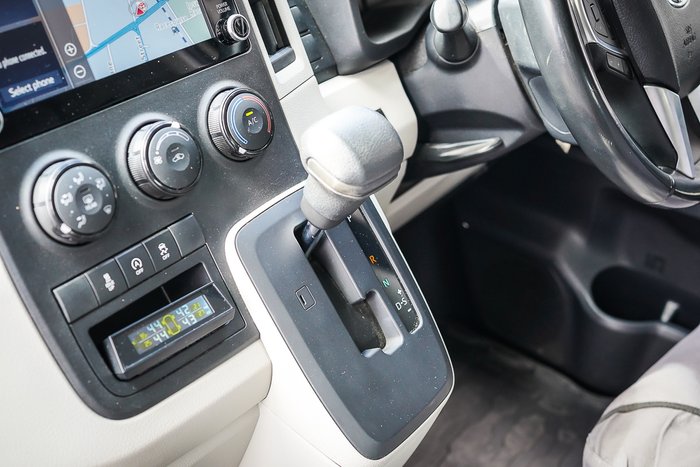 2020 Toyota HIACE LWB