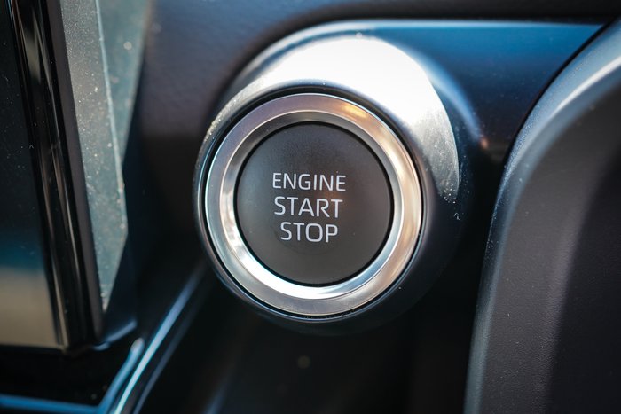 2025 Toyota LANDCRUISER GXL