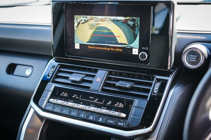 2025 Toyota LANDCRUISER GXL