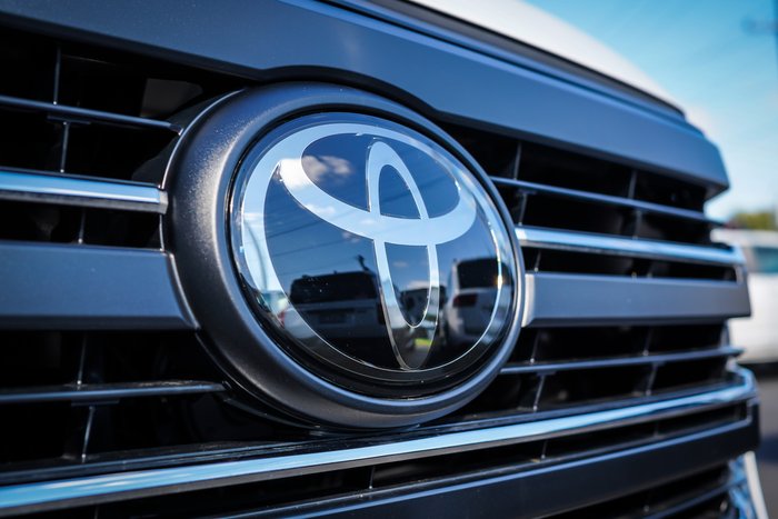 2025 Toyota LANDCRUISER GXL