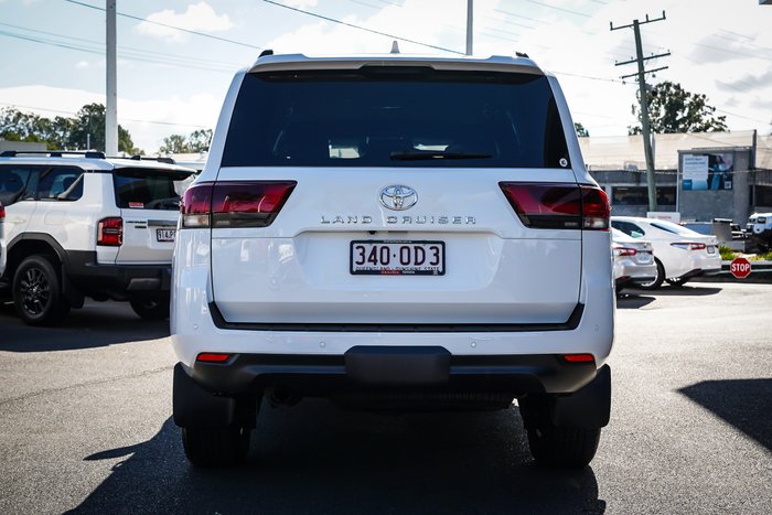 2025 Toyota LANDCRUISER GXL