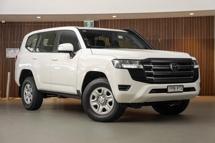 2025 Toyota Landcruiser GX
