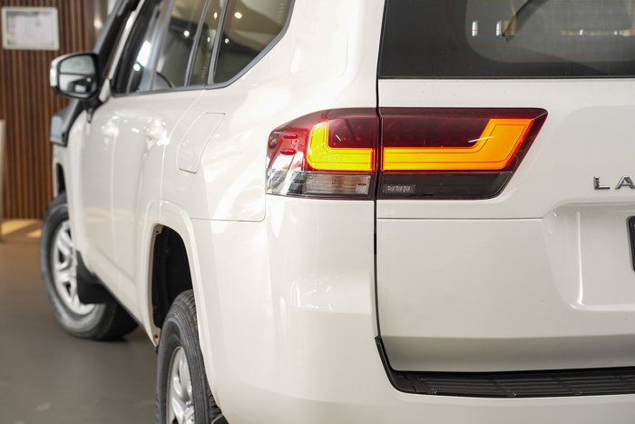 2025 Toyota Landcruiser GX