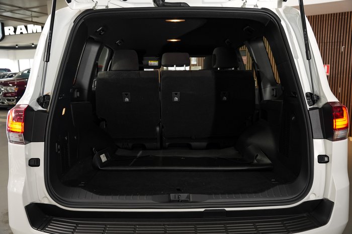 2025 Toyota Landcruiser GX