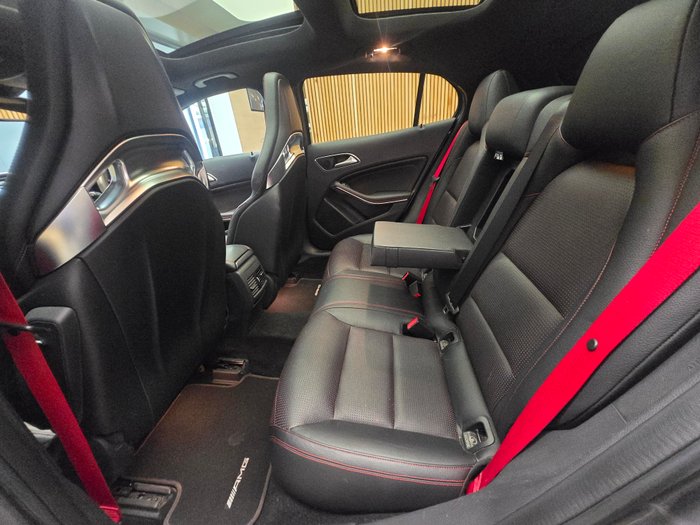 2015 MERCEDES-AMG GLA 2015 Mercedes Benz AMG 45