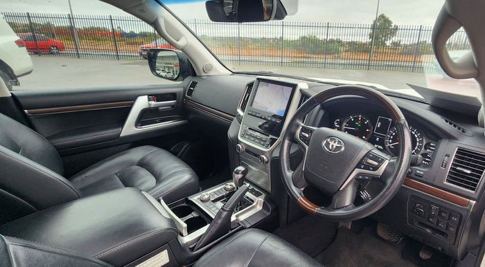2021 Toyota LANDCRUISER Sahara