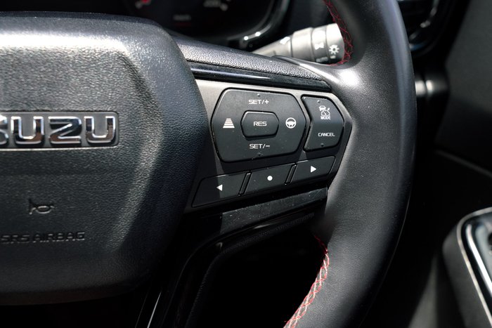 2023 Isuzu D-MAX X-TERRAIN