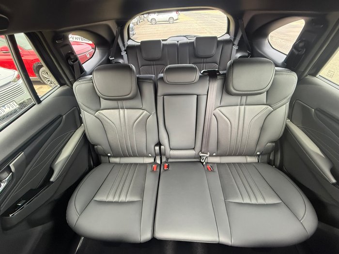 2025 Isuzu MU-X LS-T