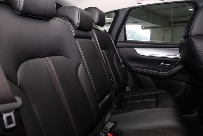 2025 Mazda CX-60 G40e Evolve
