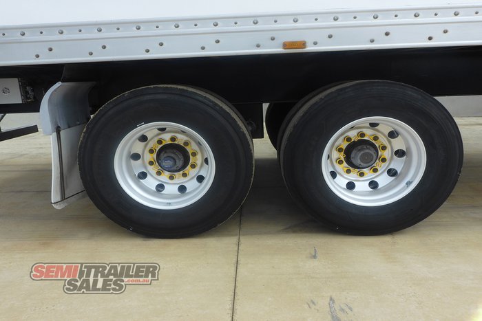 2006 Maxitrans Bogie Refrigerated Pantech