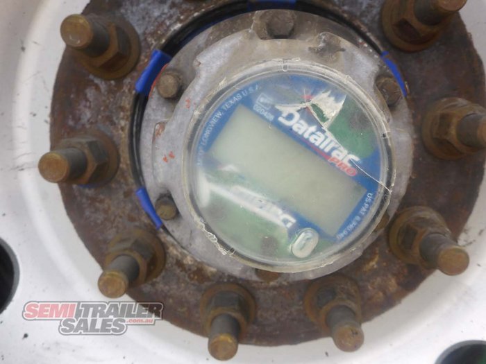 2010 Vawdrey 22 Pallet Curtainsider Road Train Lead