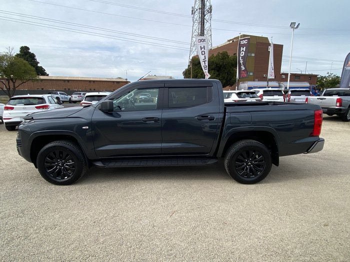 2025 MITSUBISHI Triton GLX-R