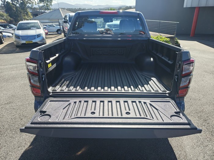 2025 ISUZU D-MAX LS-U+