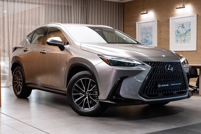 2025 Lexus NX250