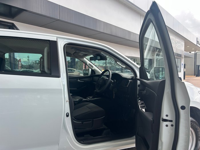 2025 Mazda BT-50 XS