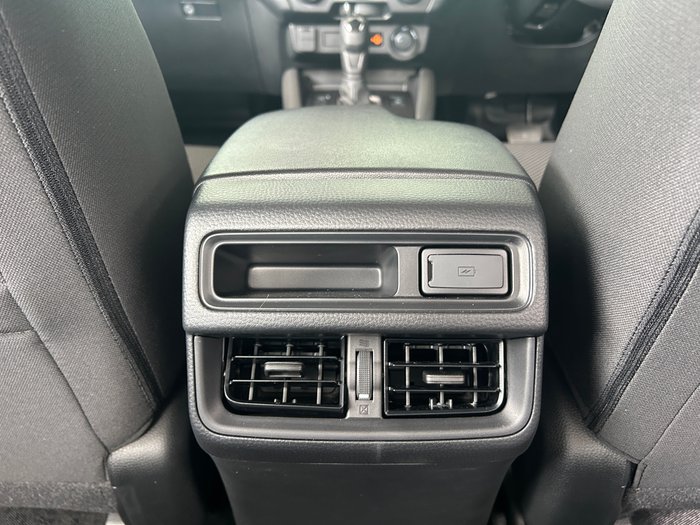 2025 Mazda BT-50 XS