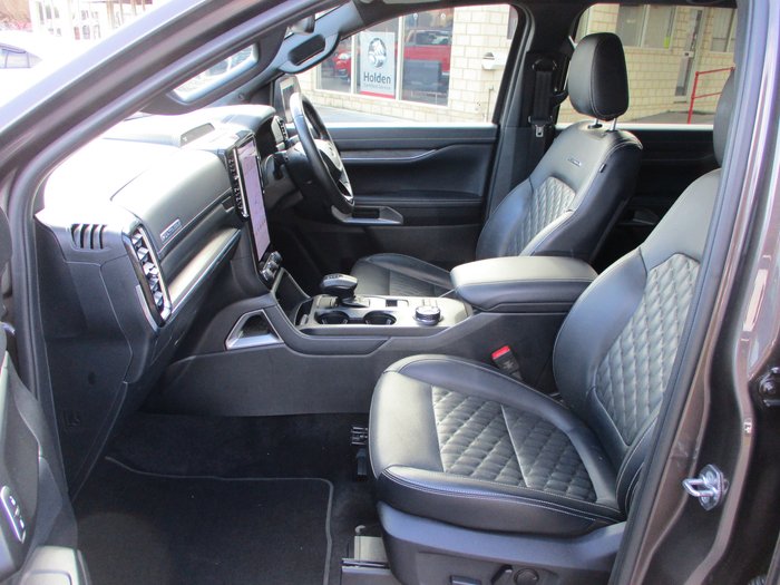 2025 Ford Everest Platinum MY25.25 Grey