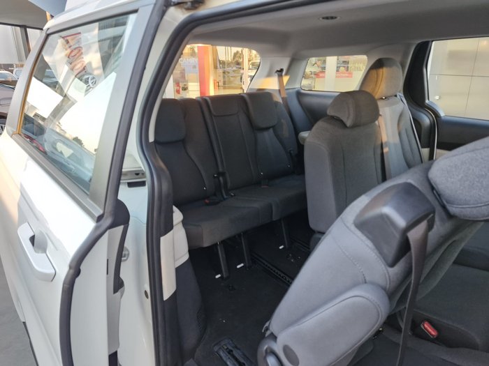 2022 KIA CARNIVAL 2022 KIA CARNIVAL S 8 SP AUTOMATIC 4D WAGON DT4  White