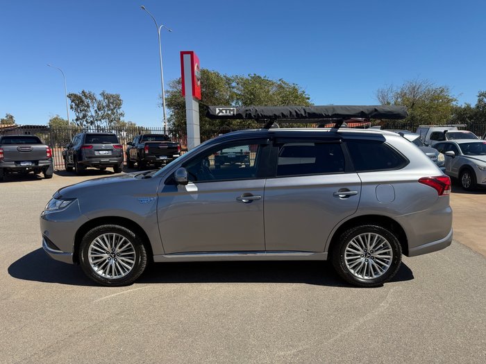 2019 MITSUBISHI OUTLANDER GREY