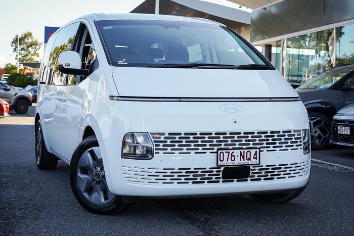 2025 Hyundai STARIA