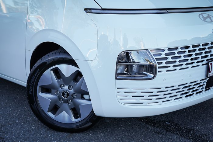 2025 Hyundai STARIA