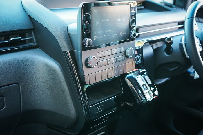 2025 Hyundai STARIA