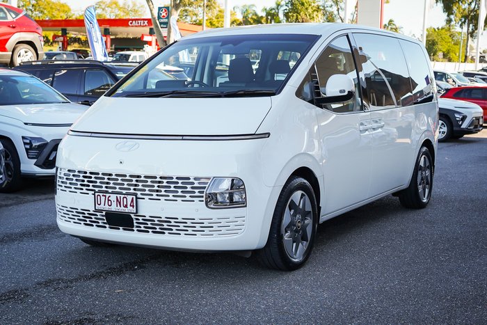 2025 Hyundai STARIA