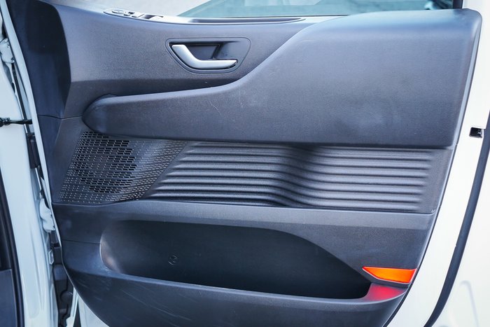 2025 Hyundai STARIA