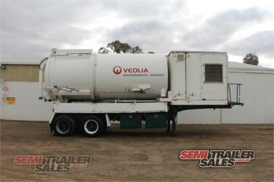 2000 Barker Wet and Dry Vacuum Super Sucker