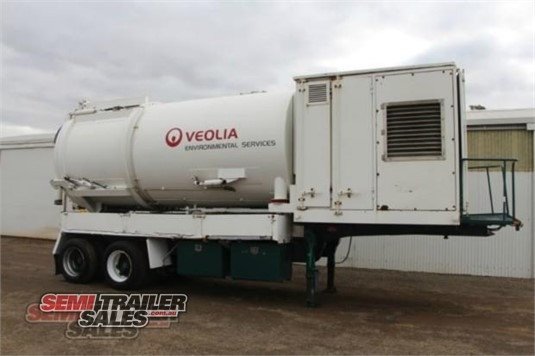 2000 Barker Wet and Dry Vacuum Super Sucker