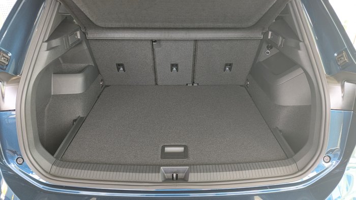 2025 VOLKSWAGEN Tiguan R-LINE