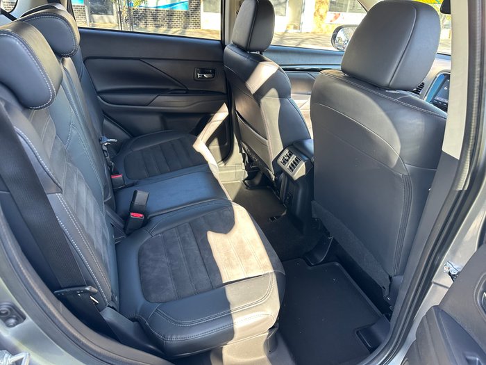 2019 Mitsubishi Outlander LS