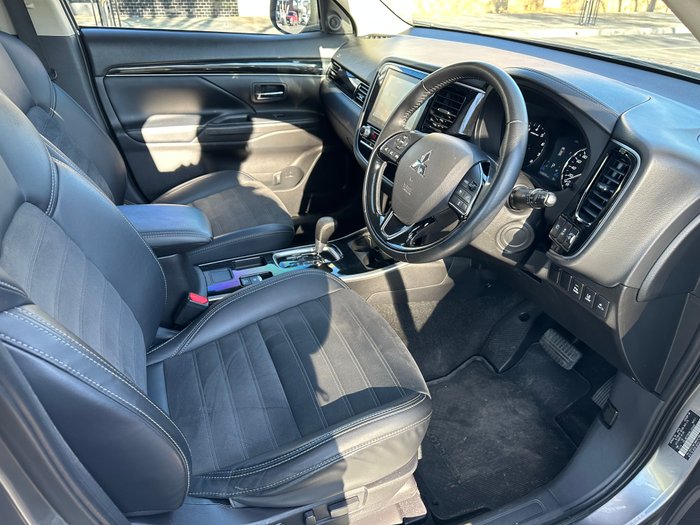 2019 Mitsubishi Outlander LS