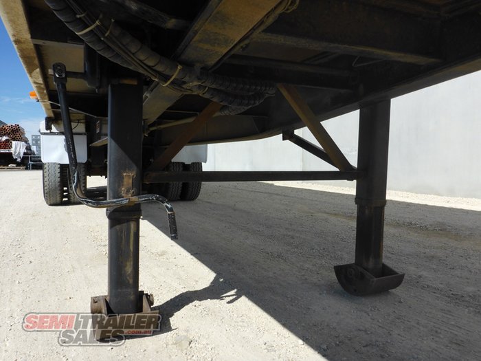 2001 Maxitrans Compactor Trailer