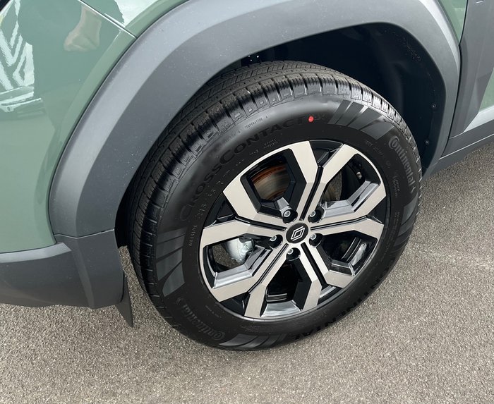 2025 Renault Duster