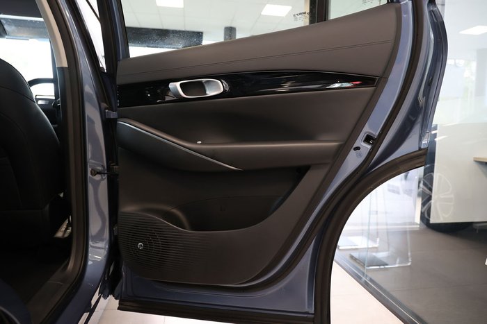 2026 Geely Starray Em-i